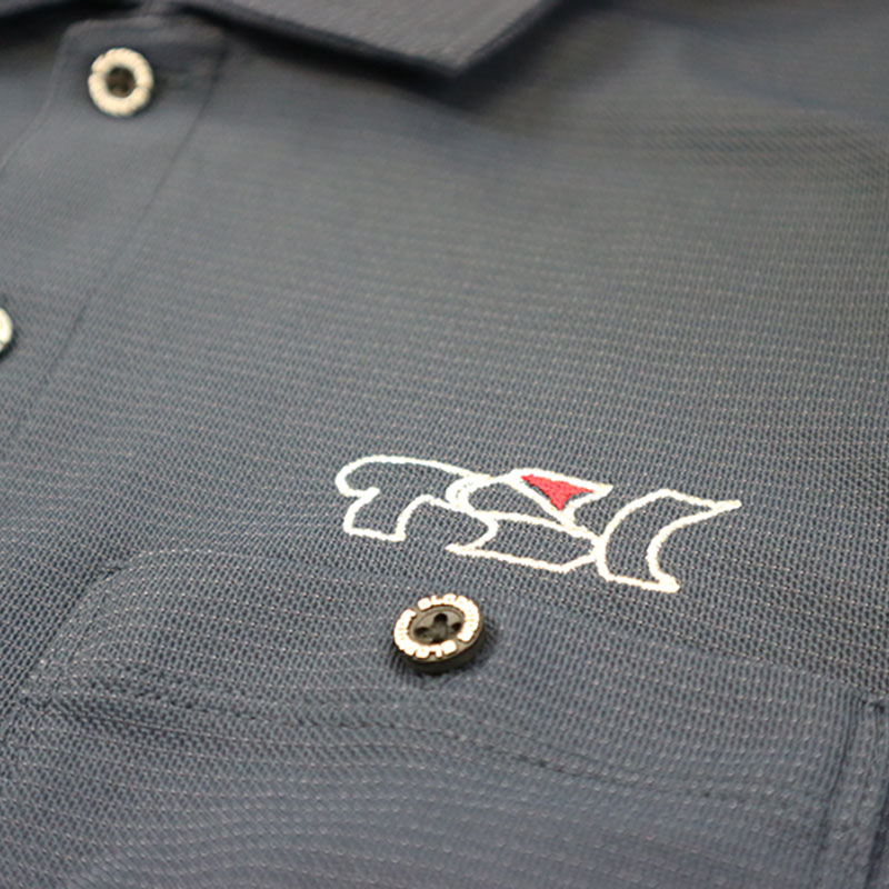 ポロシャツ：刺繍(1段/標準2色) 1左胸 TSCロゴ（ロゴ銀枠+赤）